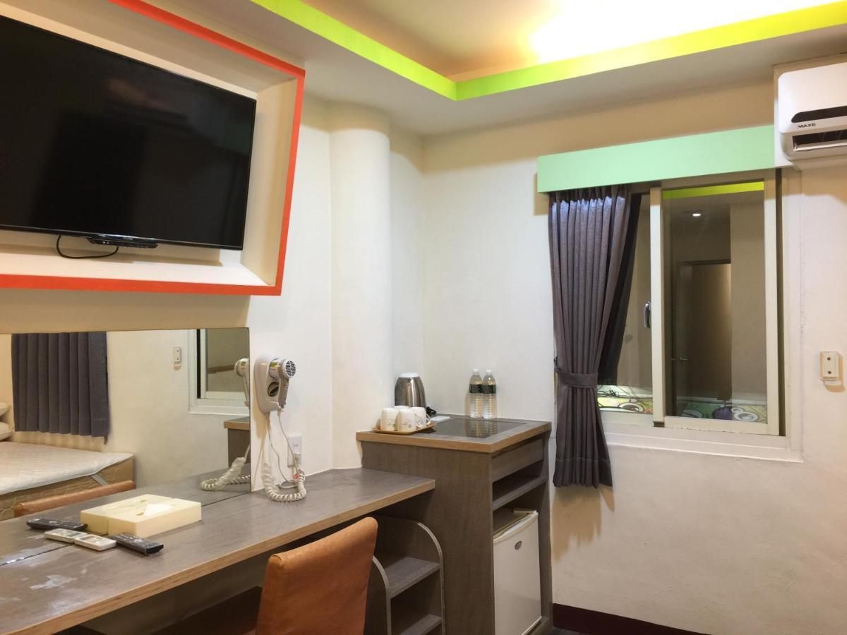 微旅時尚旅店 Hotel Доулио Екстериор снимка