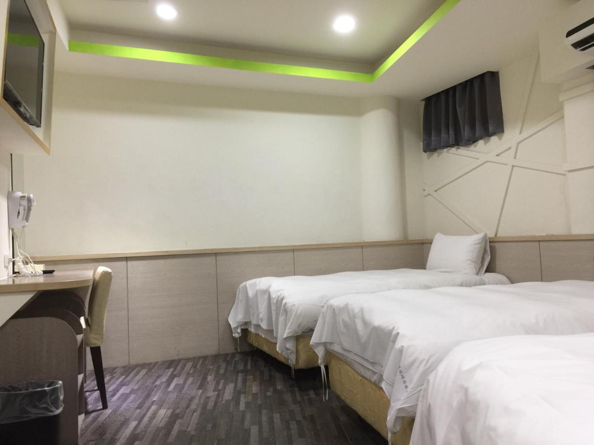 微旅時尚旅店 Hotel Доулио Екстериор снимка